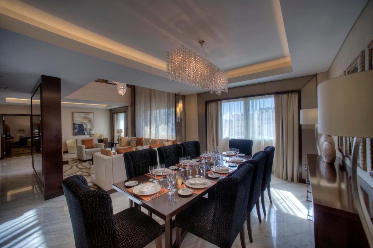 Отель Crowne Plaza Deira By Ihg 5*